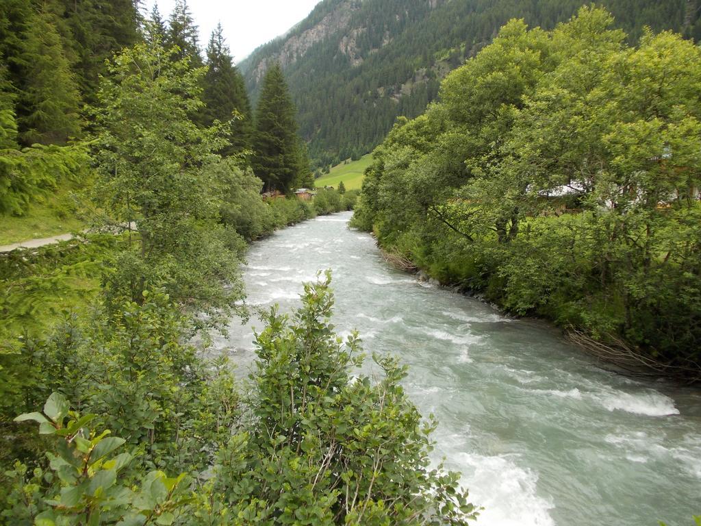 Haus Schoderbock Apartamento Sankt Leonhard im Pitztal Habitación foto