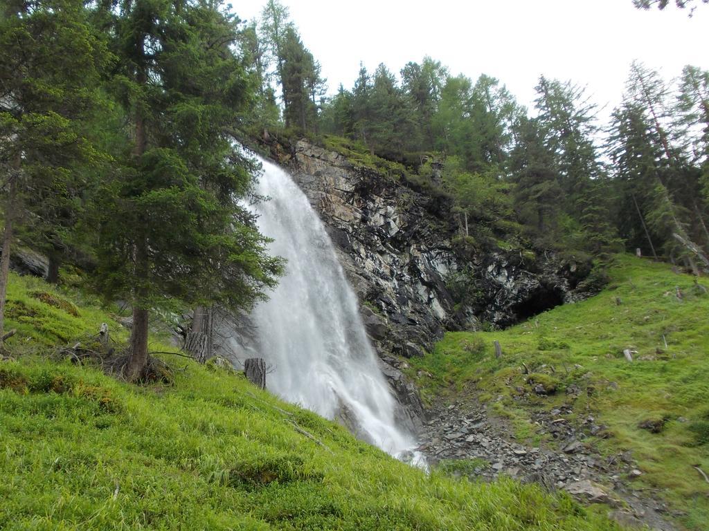 Haus Schoderbock Apartamento Sankt Leonhard im Pitztal Exterior foto