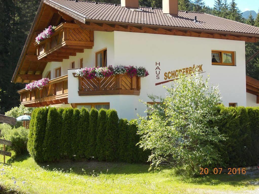 Haus Schoderbock Apartamento Sankt Leonhard im Pitztal Exterior foto